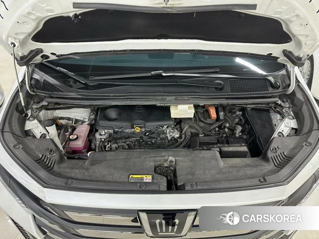 Toyota Vellfire 2024 Белый из Китая, фото 3