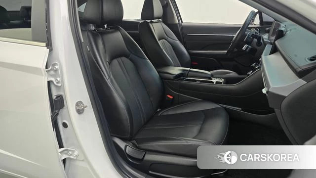 Hyundai Sonata D Edge (DN8) 2023 Белый из Кореи, фото 3