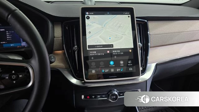 Volvo XC90 second Generation 2025 Черный из Кореи, фото 3