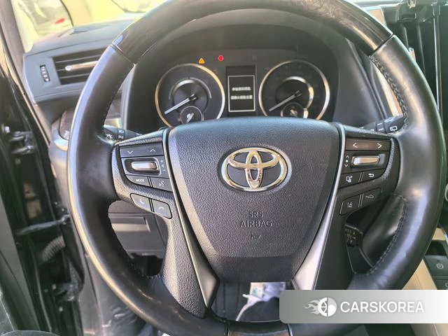 Toyota Vellfire 2023 Черный из Китая, фото 3