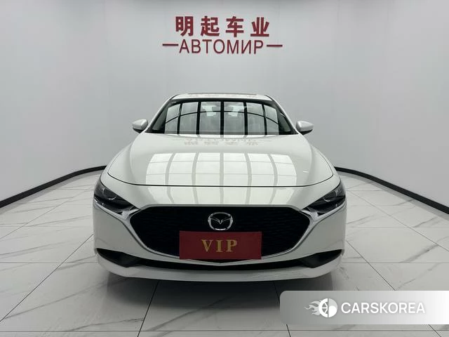 Mazda 3 2021 Белый из Китая, фото 3