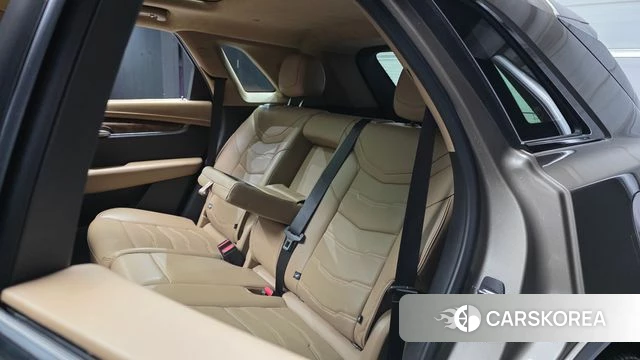 Cadillac XT5 2023 Песочный из Кореи, фото 3