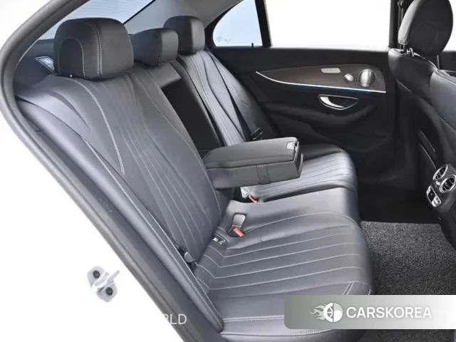 Mercedes-Benz E-Class W213 2020 Белый из Кореи, фото 3