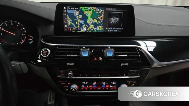 BMW 5 Series (G30) 2019 Серый из Кореи, фото 3