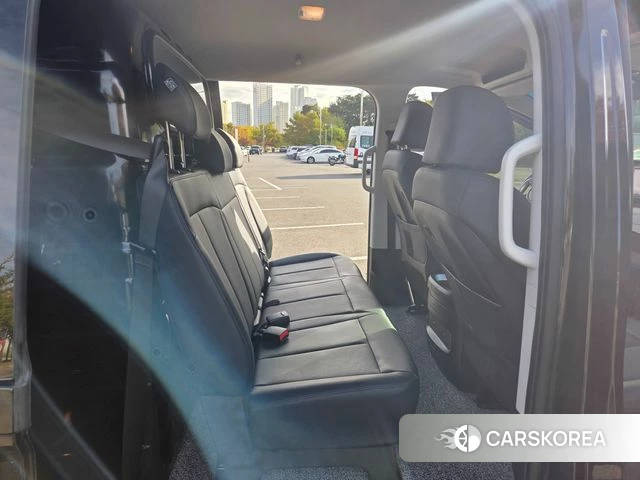 Hyundai Staria 2025 Черный из Кореи, фото 3