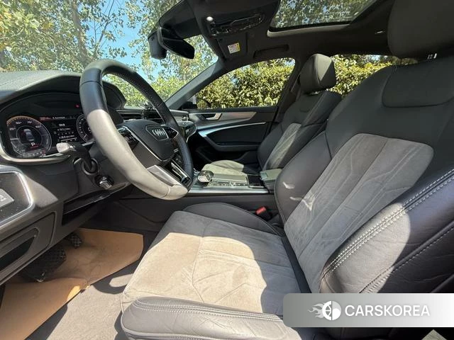 Audi A6L 2021 Черный из Китая, фото 3