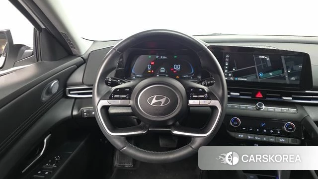 Hyundai The New Avante (CN7) 2024 Белый из Кореи, фото 3