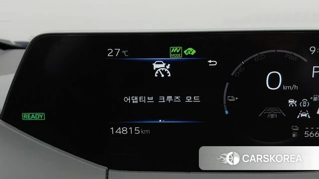 Toyota Prius 5th Generation 2024 Черный из Кореи, фото 3