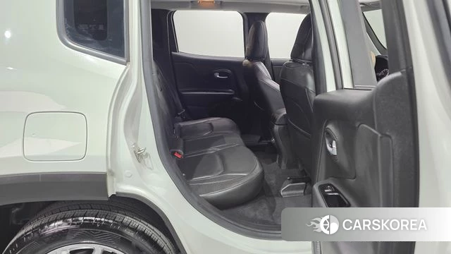 Jeep Renegade 2021 Белый из Кореи, фото 3