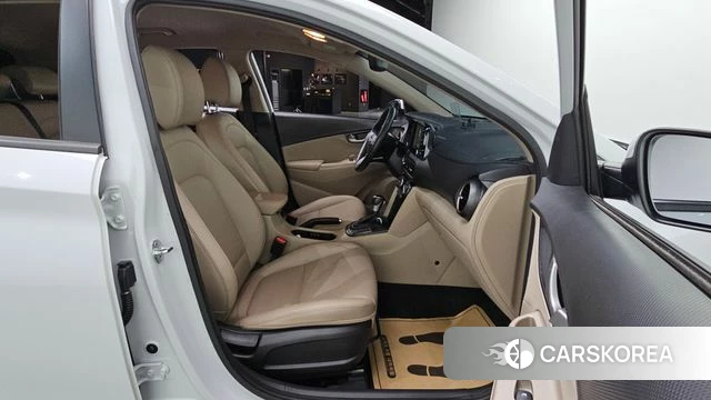 Hyundai Kona 2019 Белый из Кореи, фото 3