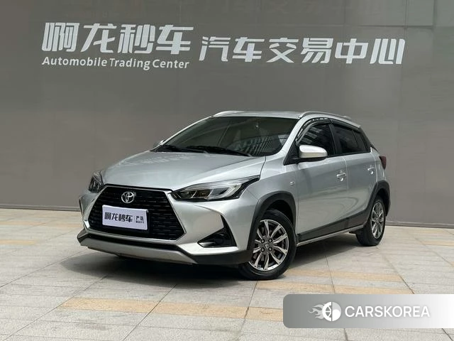 Toyota Yaris L 2021 Серебристо-серый из Китая, фото 3