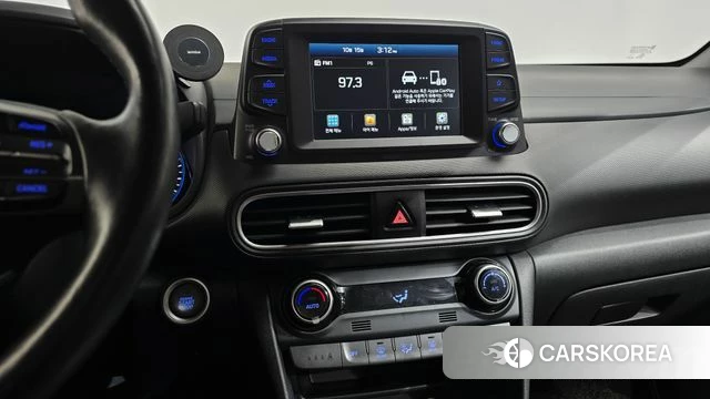 Hyundai Kona 2018 Белый из Кореи, фото 3