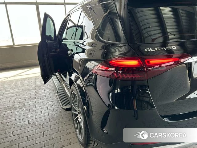 Mercedes-Benz GLE 2026 Черный из Китая, фото 3