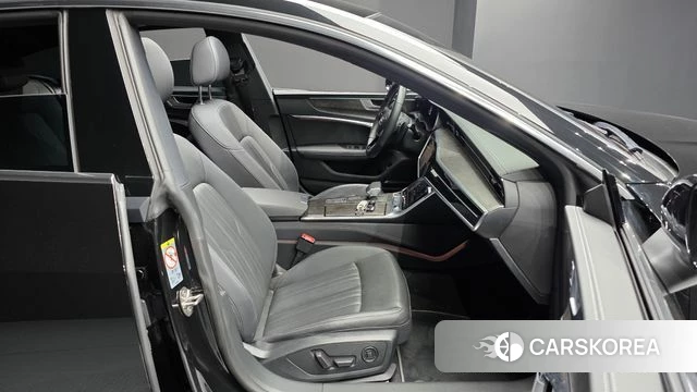 Audi A7 (4K) 2021 Черный из Кореи, фото 3