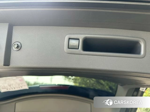 Toyota Crown 2022 Черный из Китая, фото 3