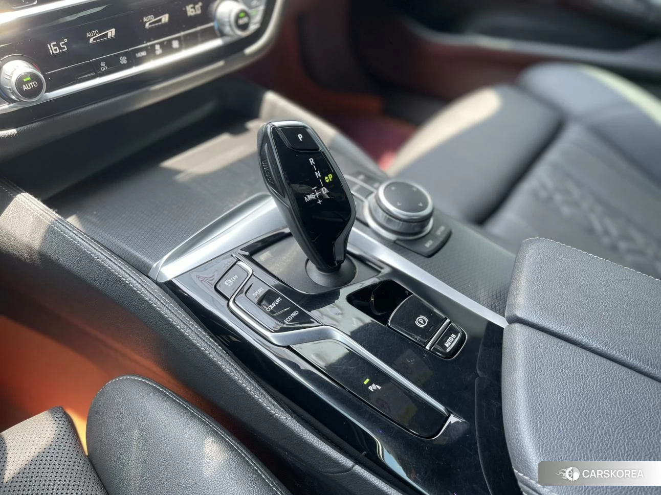 BMW 5 series 2020 Темно-серый из Китая, фото 3