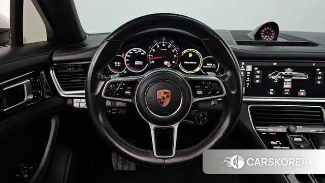Porsche Panamera (971) 2018 Белый из Кореи, фото 3