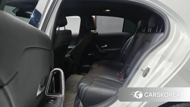 Mercedes-Benz A-Class W177 2021 Белый из Кореи, фото 3