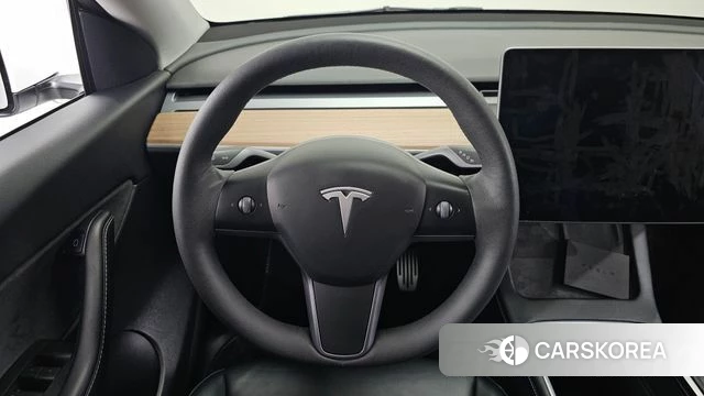 Tesla Model Y 2021 Белый из Кореи, фото 3