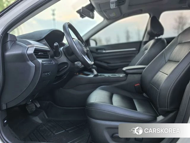 Nissan Altima 2021 Белый из Китая, фото 3