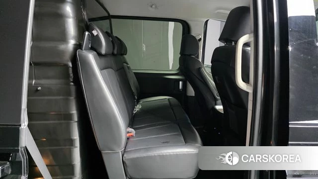 Hyundai Staria 2022 Черный из Кореи, фото 3