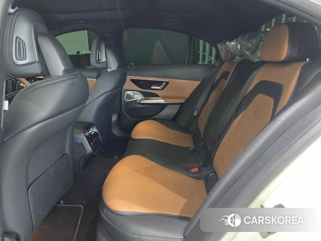 Mercedes-Benz E-Class W214 2026 Белый из Кореи, фото 3