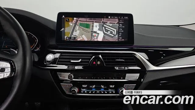 BMW 5 Series (G30) 2020 Белый из Кореи, фото 3
