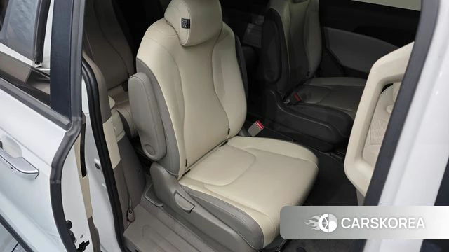 Kia Carnival 4th generation 2021 Белый из Кореи, фото 3