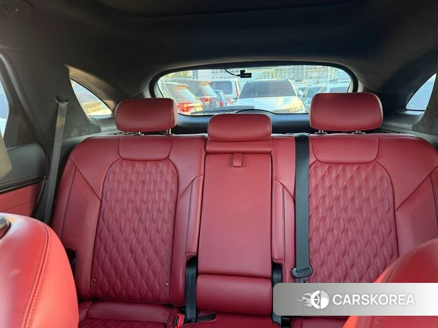Genesis GV70 2023 Белый из Кореи, фото 3
