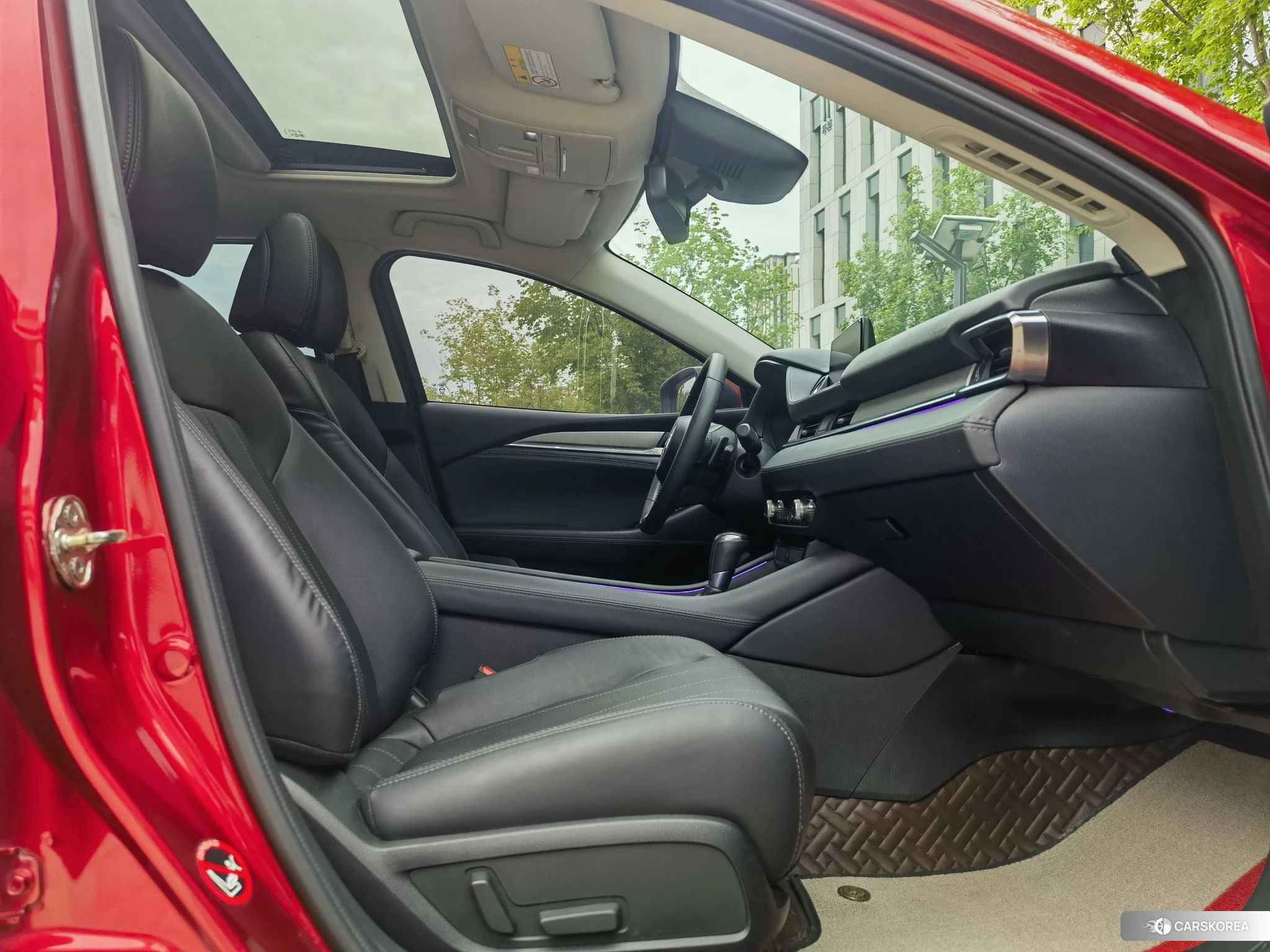Mazda Atenza 2021 Красный из Китая, фото 3