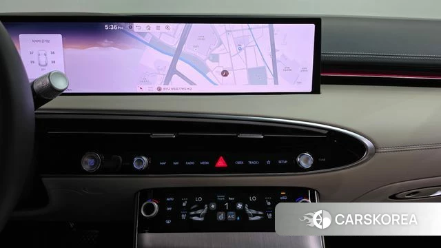 Genesis GV70 2025 Белый из Кореи, фото 3