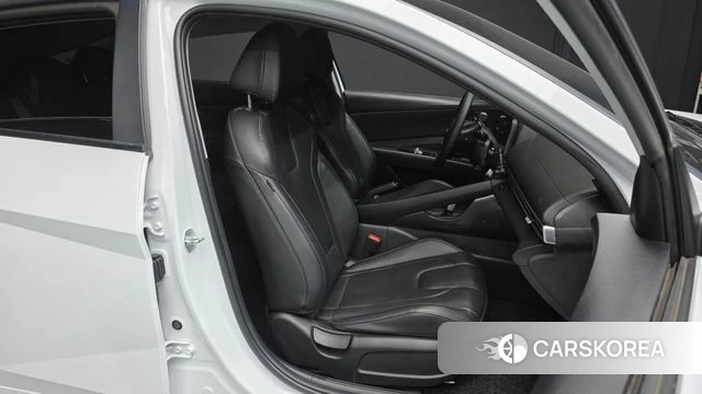 Hyundai Avante (CN7) 2022 Белый из Кореи, фото 3