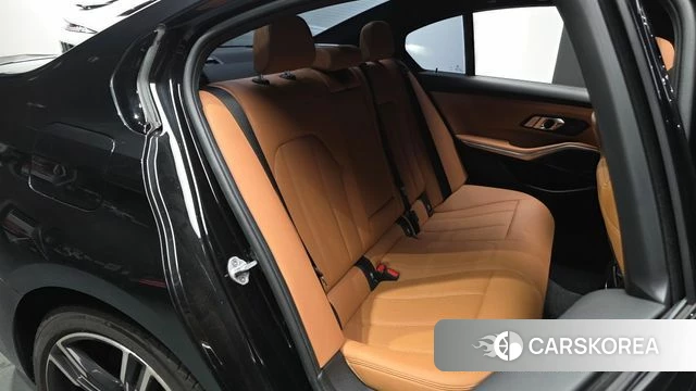 BMW 3 Series (G20) 2024 Черный из Кореи, фото 3