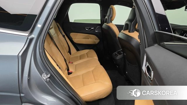 Volvo XC60 second Generation 2018 Серый из Кореи, фото 3