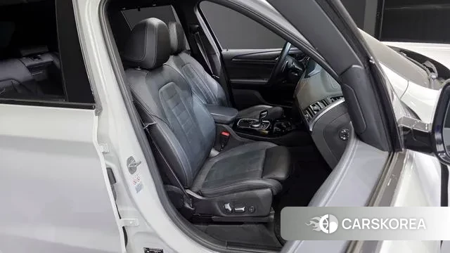 BMW X3 (G01) 2023 Белый из Кореи, фото 3