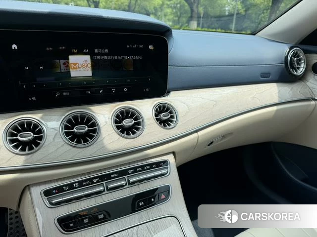 Mercedes-Benz E-Class 2022 Зеленый из Китая, фото 3