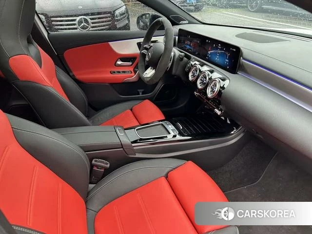Mercedes-Benz AMG A-Class 2024 Белый из Китая, фото 3