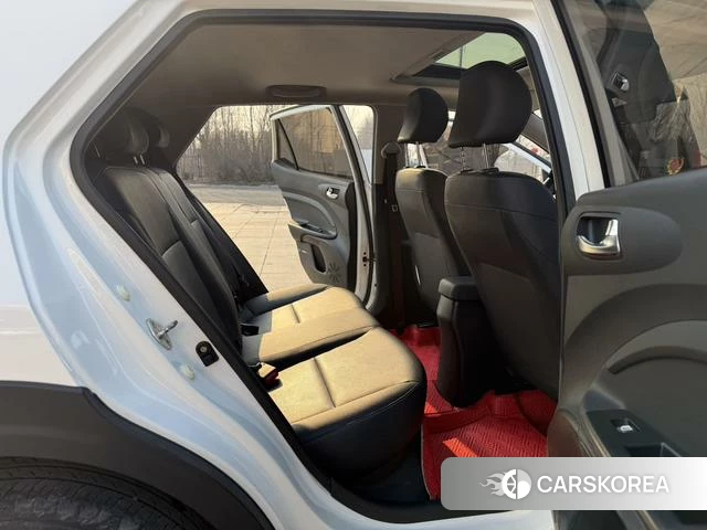 Kia KX1 2022 Белый из Китая, фото 3