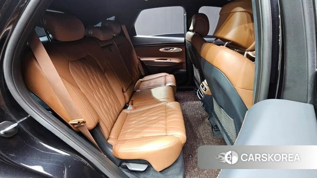 Genesis GV70 2022 Черный из Кореи, фото 3