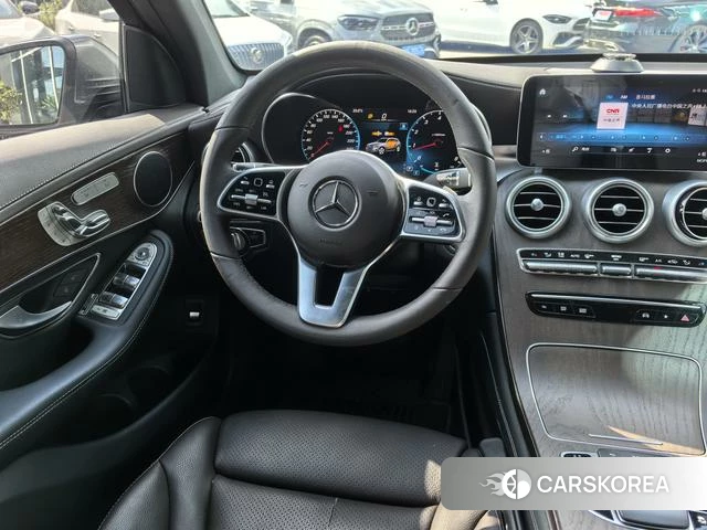 Mercedes-Benz GLC 2021 Темно-серый из Китая, фото 3