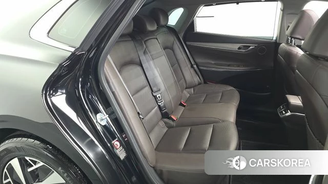 Hyundai The New Grandeur IG Hybrid 2022 Черный из Кореи, фото 3