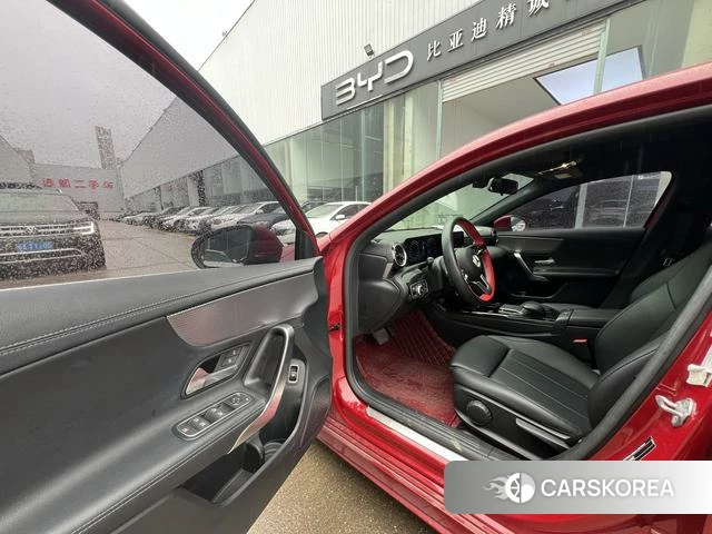 Mercedes-Benz A-Class 2021 Красный из Китая, фото 3