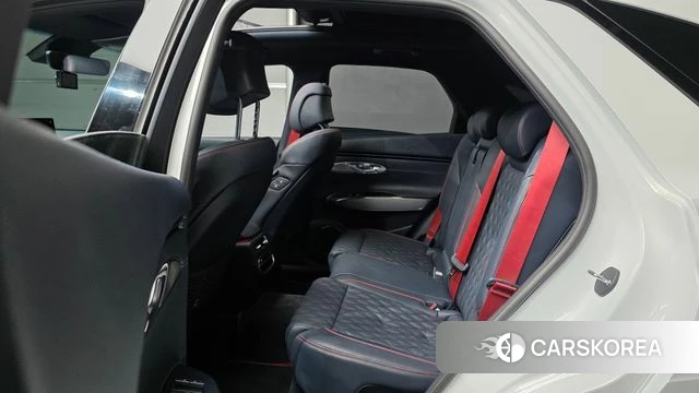 Genesis GV70 2021 Белый из Кореи, фото 3