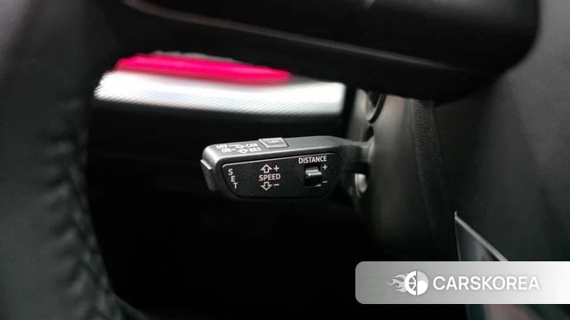 Audi Q8 (4M) 2021 Черный из Кореи, фото 3