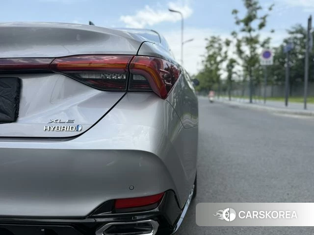 Toyota Avalon 2022 Серебристо-серый из Китая, фото 3