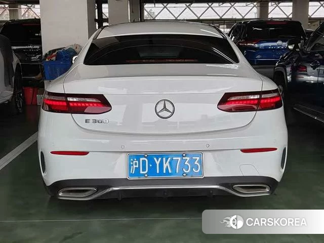 Mercedes-Benz E-Class 2022 Белый из Китая, фото 3