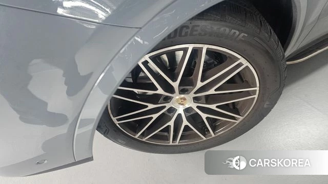 Porsche Cayenne (PO536) 2024 Серый из Кореи, фото 3