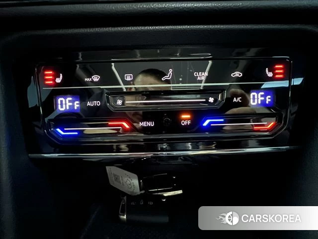 Volkswagen Tharu 2022 Черный из Китая, фото 3