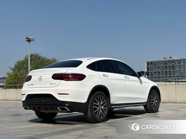 Mercedes-Benz GLC 2021 Белый из Китая, фото 3
