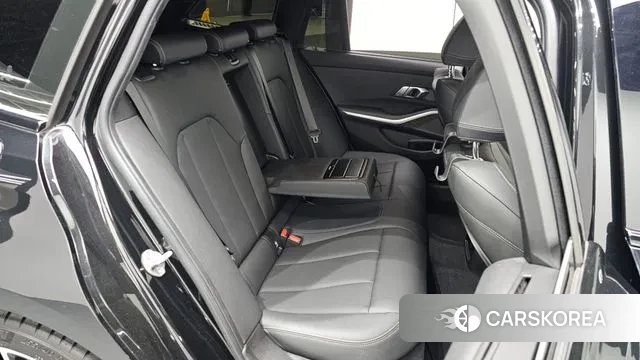BMW 3 Series (G20) 2024 Черный из Кореи, фото 3